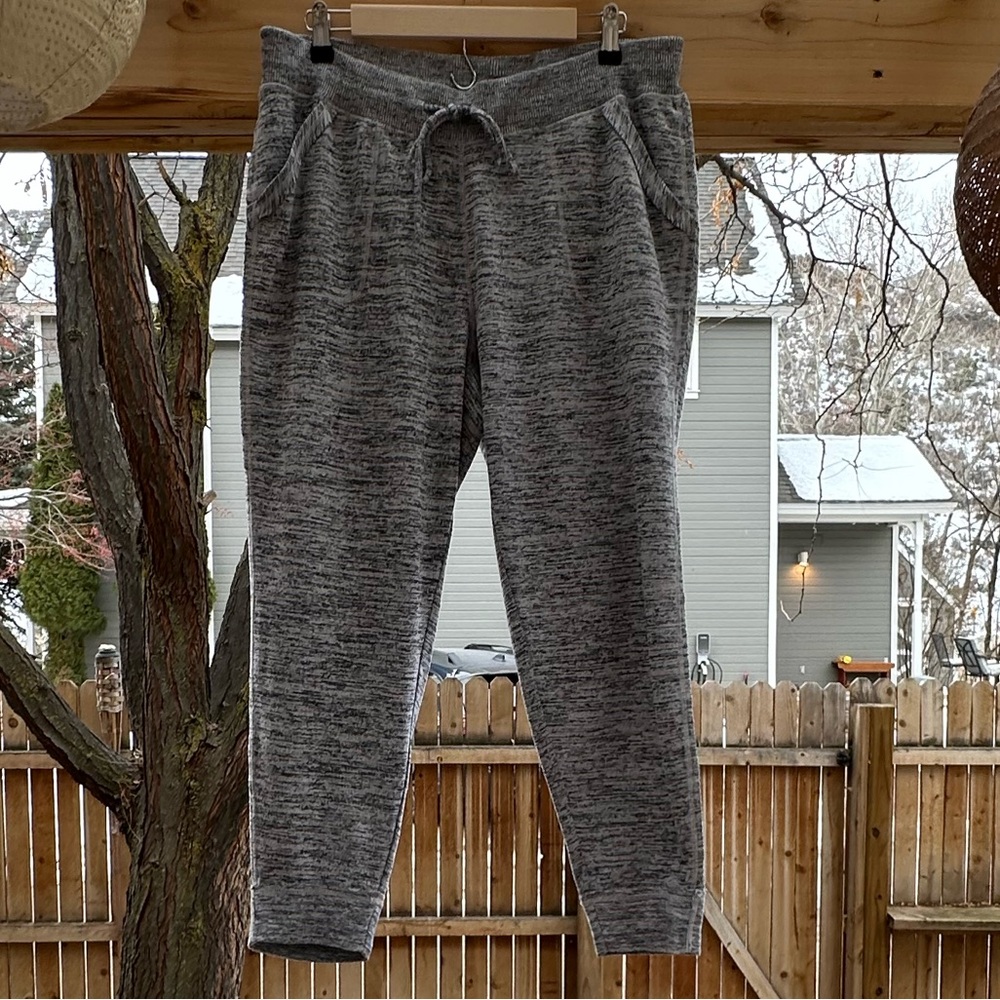 Athleta Tech Techie Joggers Sweatpants Marbled Large - Picture 13 of 16